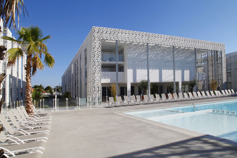 Appart'Hotel Prestige Odalys Nakara Agde Bagian luar foto