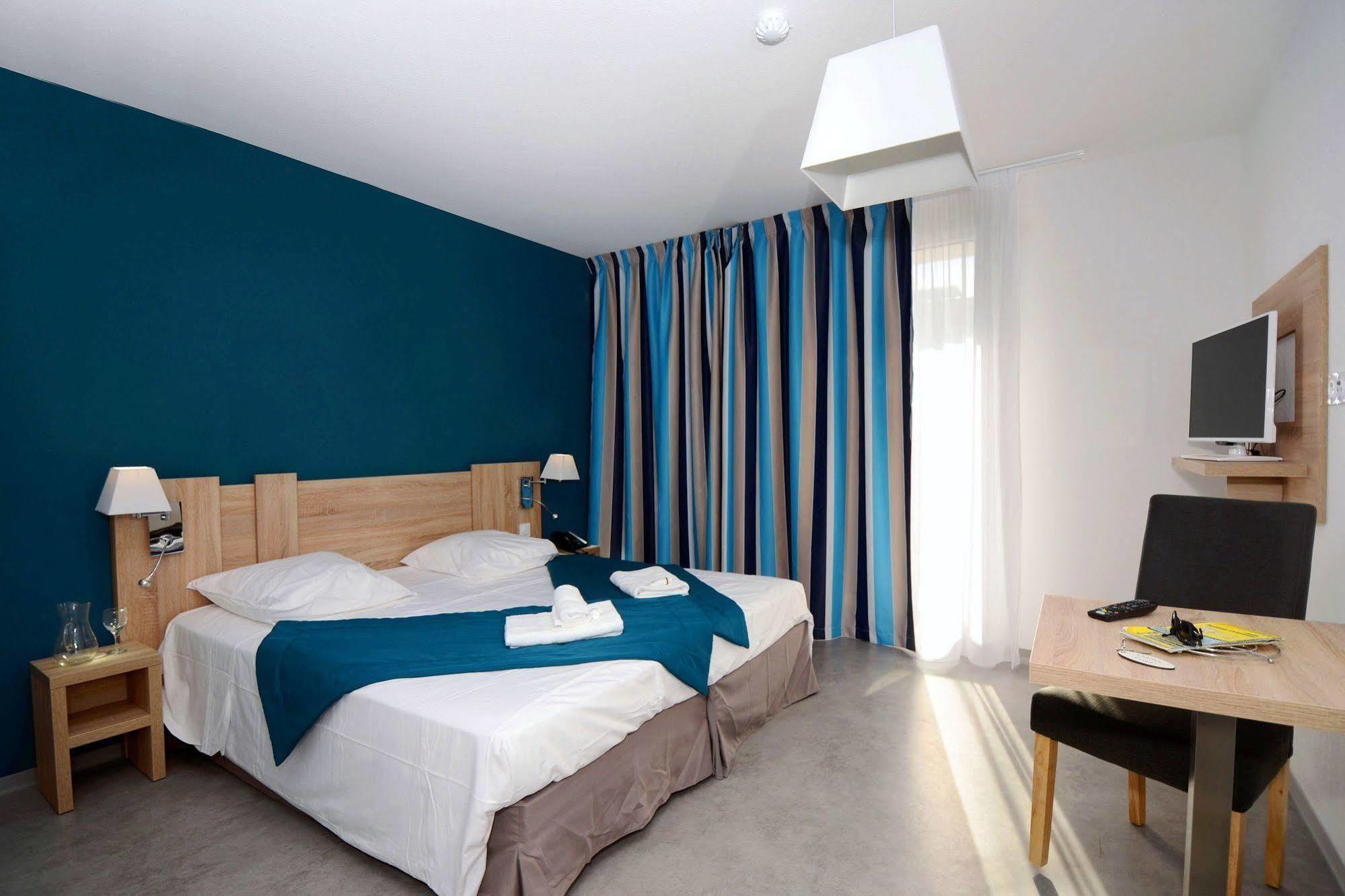 Appart'Hotel Prestige Odalys Nakara Agde Bagian luar foto