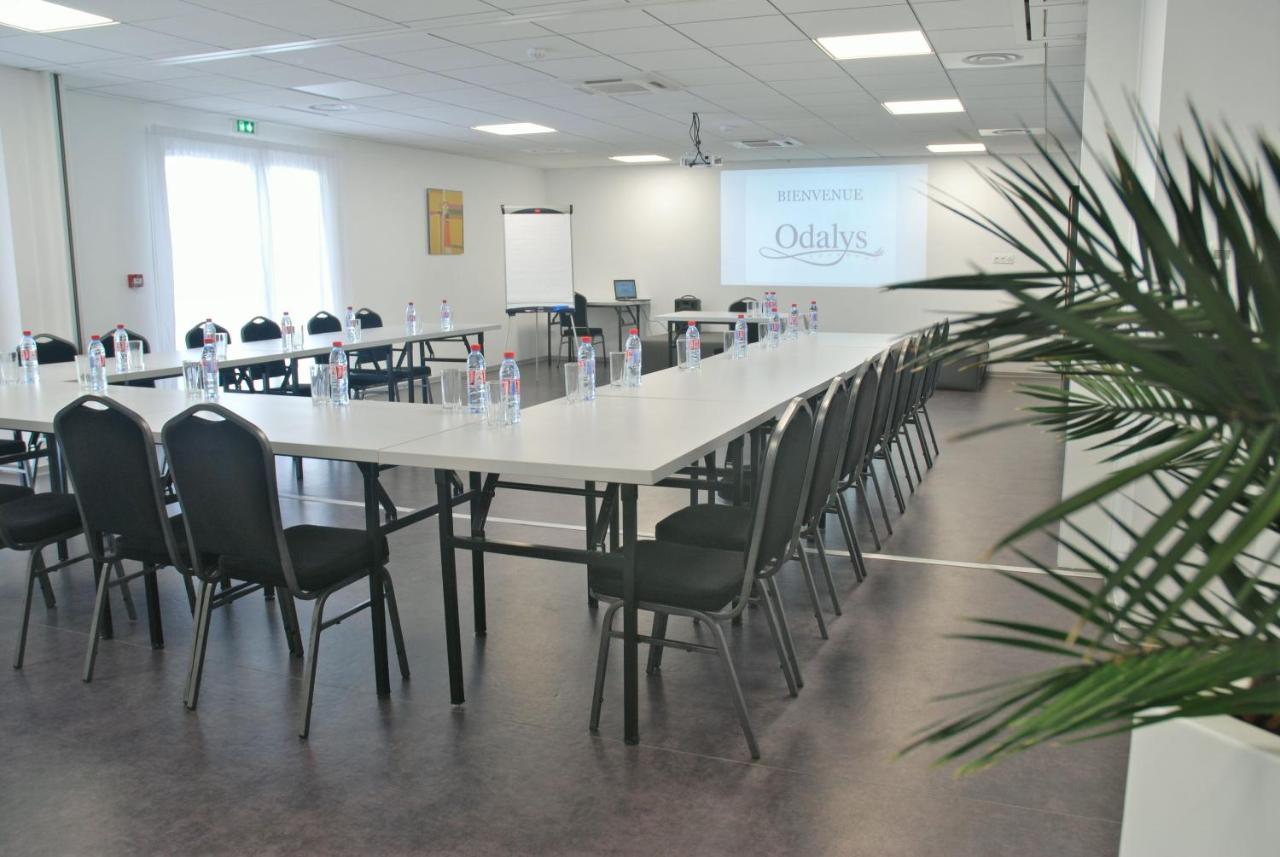 Appart'Hotel Prestige Odalys Nakara Agde Bagian luar foto